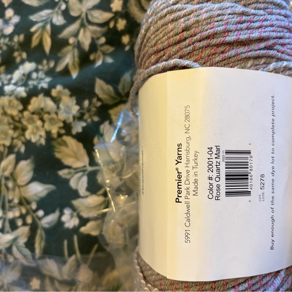 Premier Rose Quartz Marl Yarn 2 new skeins - Picture 2 of 8
